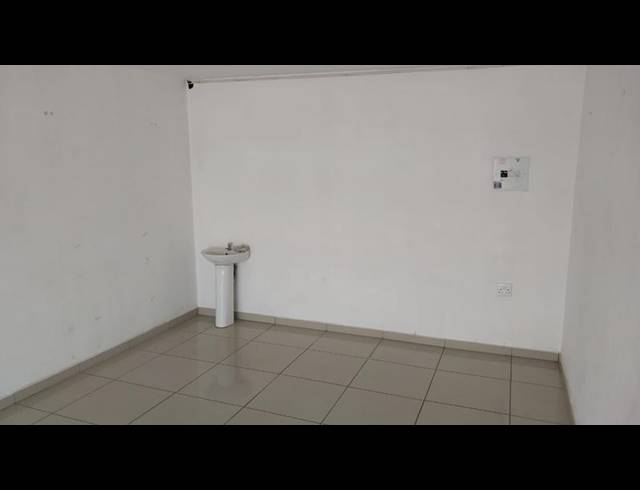 BUSINESS PROPERTY TO RENT IN GREENHILLS